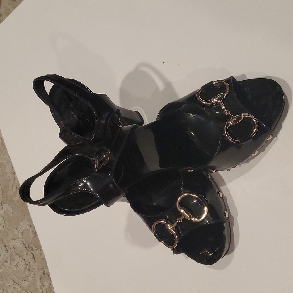 Gucci Horsebit Sandals black patent leather size 6.5
